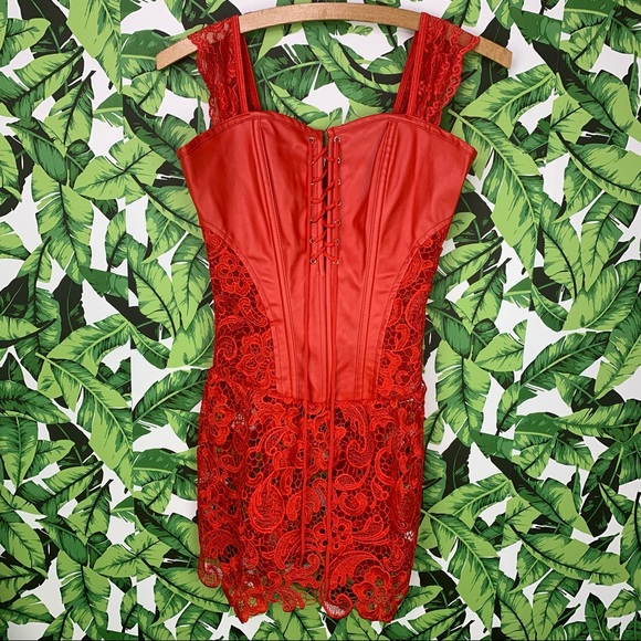 💋 Sexy Red Lace and Faux Leather Lace Up Corset Top Short Dress - Picture 5 of 8